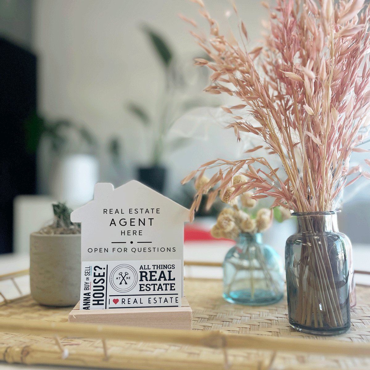 House-Shaped Agent 4x5 Sign No.3 - All Things Real Estate