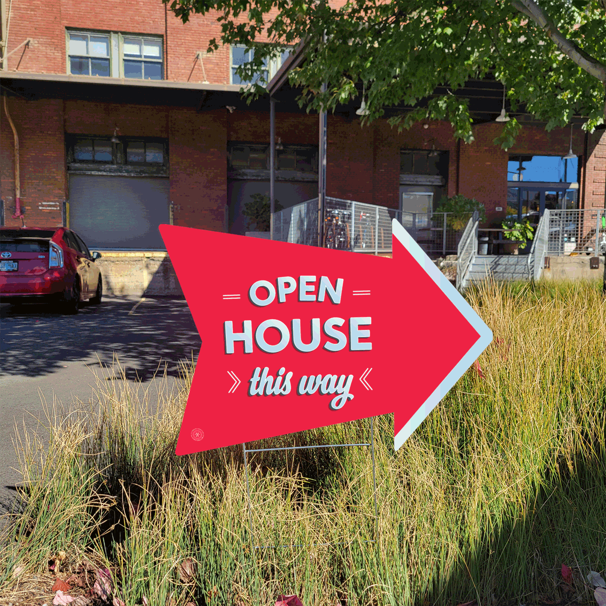 Open House This Way -Fuchsia - Arrow