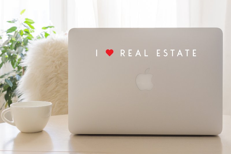 I Heart Real Estate (Rectangle/White) - Vinyl Transfer Decal - 9" - All Things Real Estate